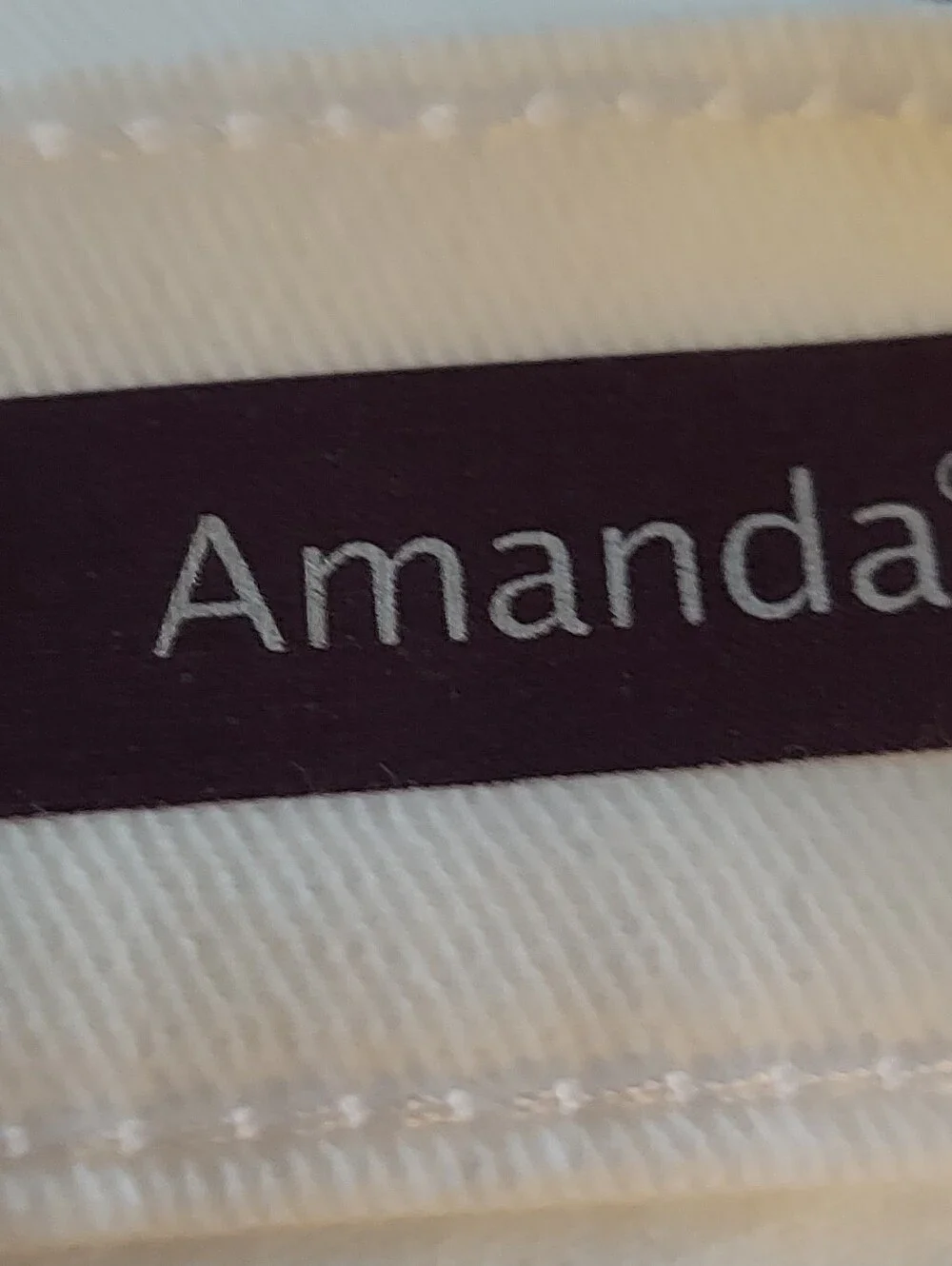 NWT Gloria Vanderbilt 